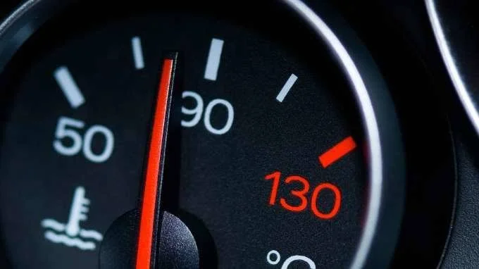 Câmbio automático superaquecendo: causas, sinais e prevenção
